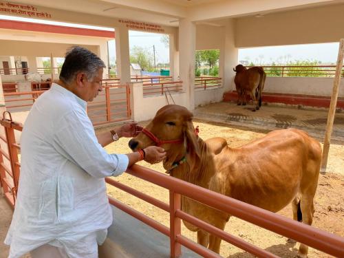 अतिथि-राष्ट्रीय स्वयंसेवक संघ